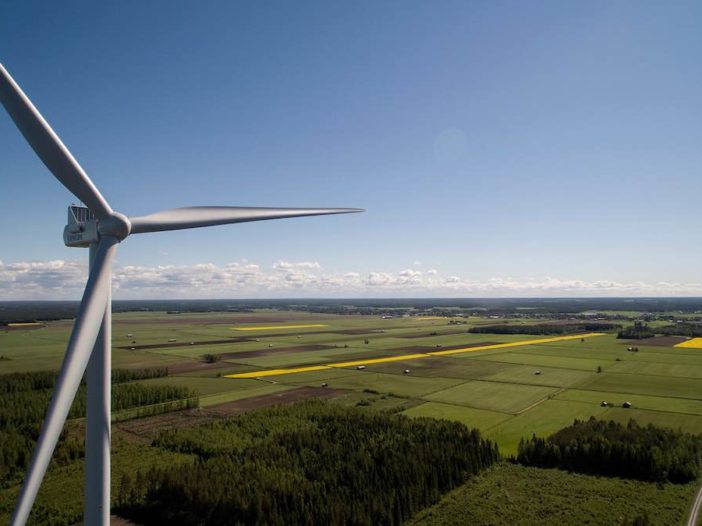 wind turbine field vestas